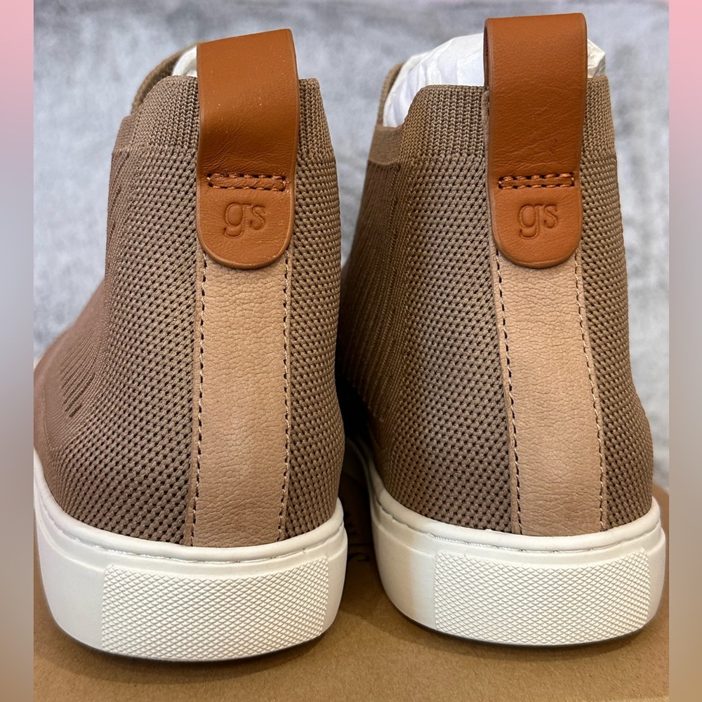Gentle Souls Rory Mid Top Knit Sneaker- Sz 9M - Picture 9 of 11